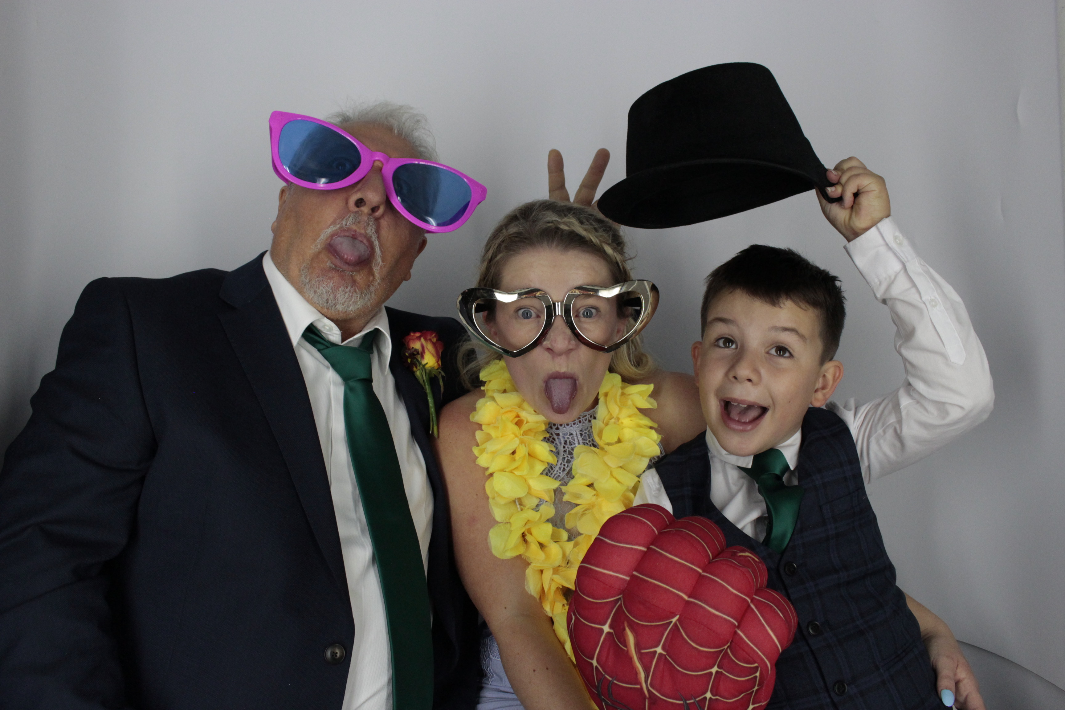 Ben & Kelly's Wedding | View more photos from the event at gallery.myphotoboothexperience.co.uk/u/MyPhotoBoothExperienceLtd/Ben-Kellys-Wedding